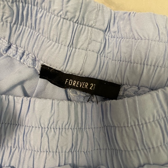 Forever 21 Shorts size M - Picture 2 of 2
